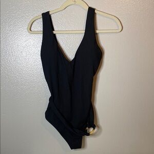 🏖️Jessica Simpson One Piece Swim Suit🏖️